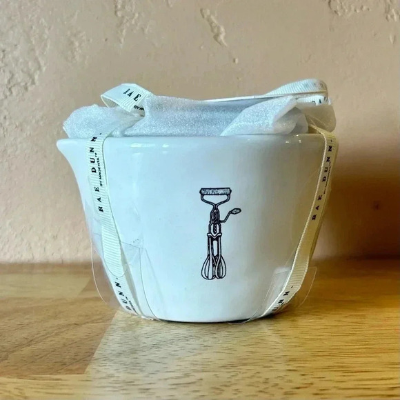 NWTS Set Of 4 Ceramic Nesting Measuring Cups From Rae Dunn Artisans Collection. - Picture 4 of 11